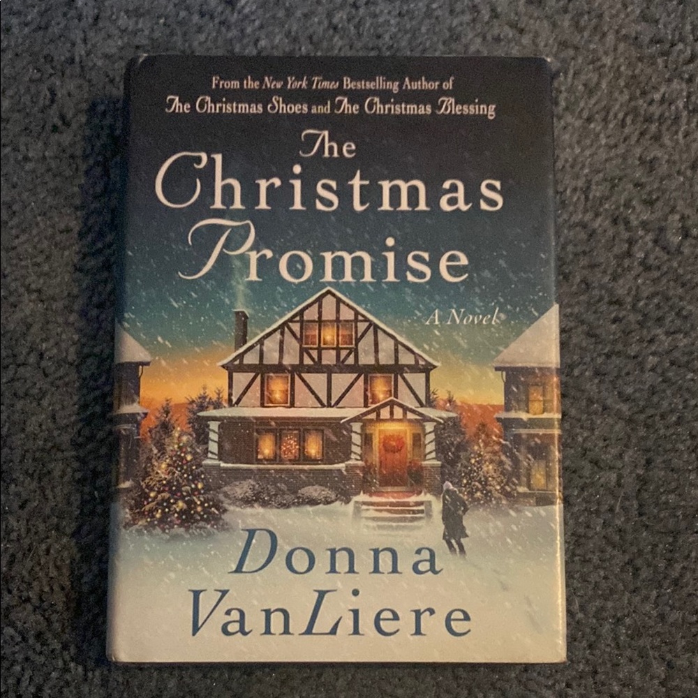The Christmas Promise by Donna VanLiere - Black and Blue Cover